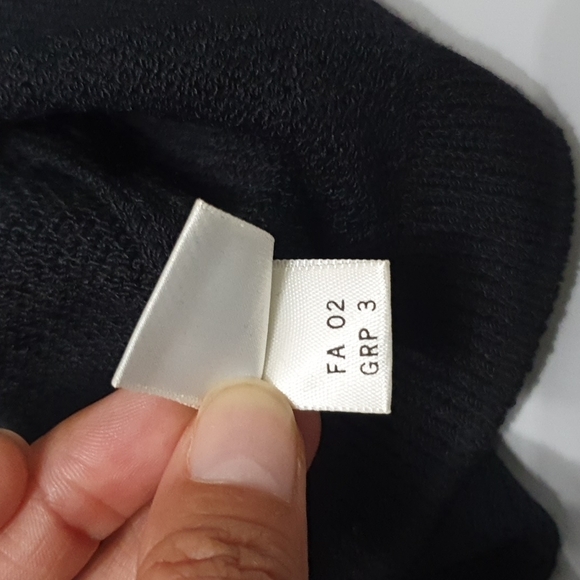 COPY - St. John Evening Knitted Sequins Blazer Jacket - Picture 8 of 11